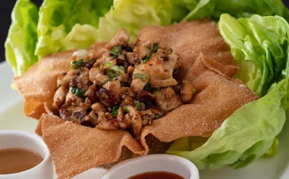 CHICKEN LETTUCE WRAPS