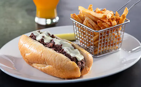 HOUSE CHEESESTEAK